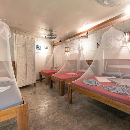 Soffta Surf Ranch Hostel General Luna  Exterior photo