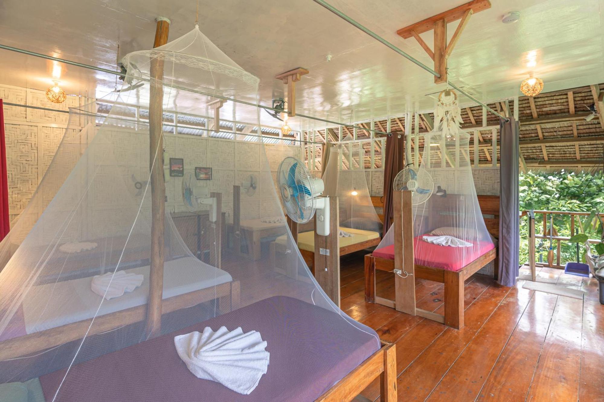 Hostel Soffta Surf Ranch *